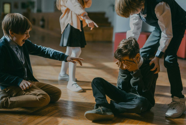 psicologos-expertos-especialistas-especializados-ayuda-acoso-escolar-bullying